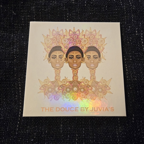 Juvia's Place The Douce Palette - Picture 4 of 8